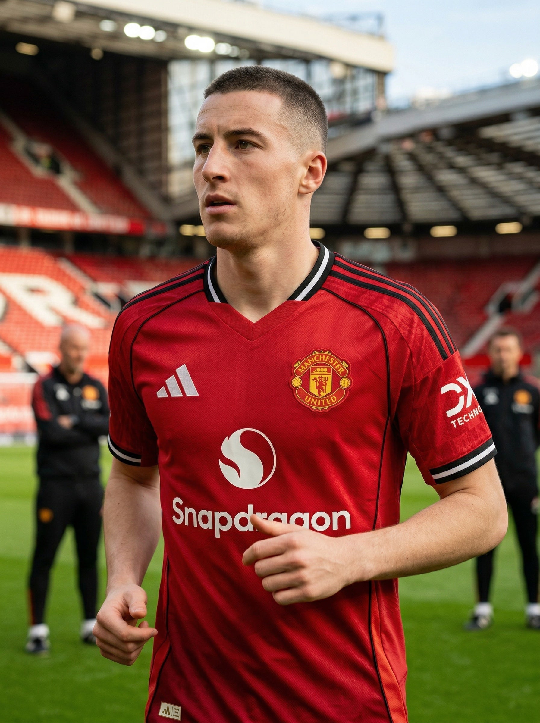 MANCHESTER UNITED 25/26 HOME JERSEY